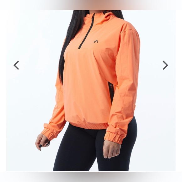 Alphalete EXP TECH Windbreaker JACKET ELECTRIC PEACH NWT GYM WORKOUT ATHLEISURE - Picture 2 of 6